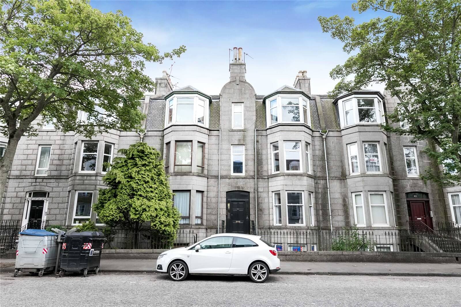 Our latest properties for sale and to let (8th July 2019) Aberdein